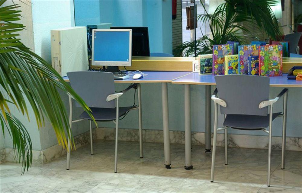 Hotel Centro Urbis 3*